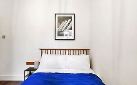 2 Bed Garden Flat Leyton Village