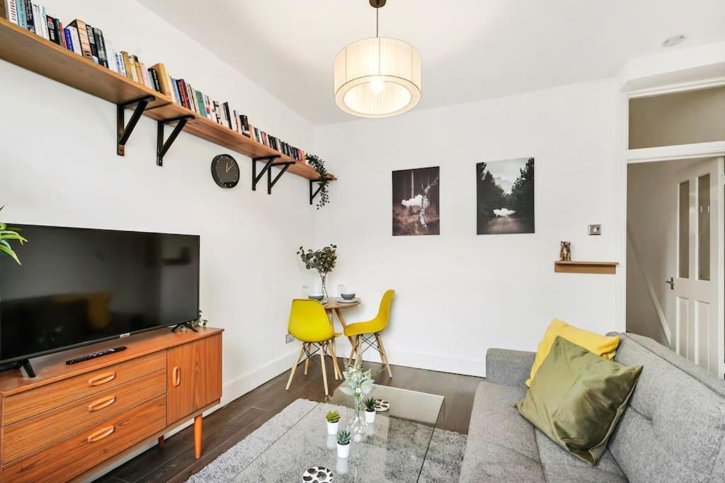 2 Bed Garden Flat Leyton Village London Exterior foto